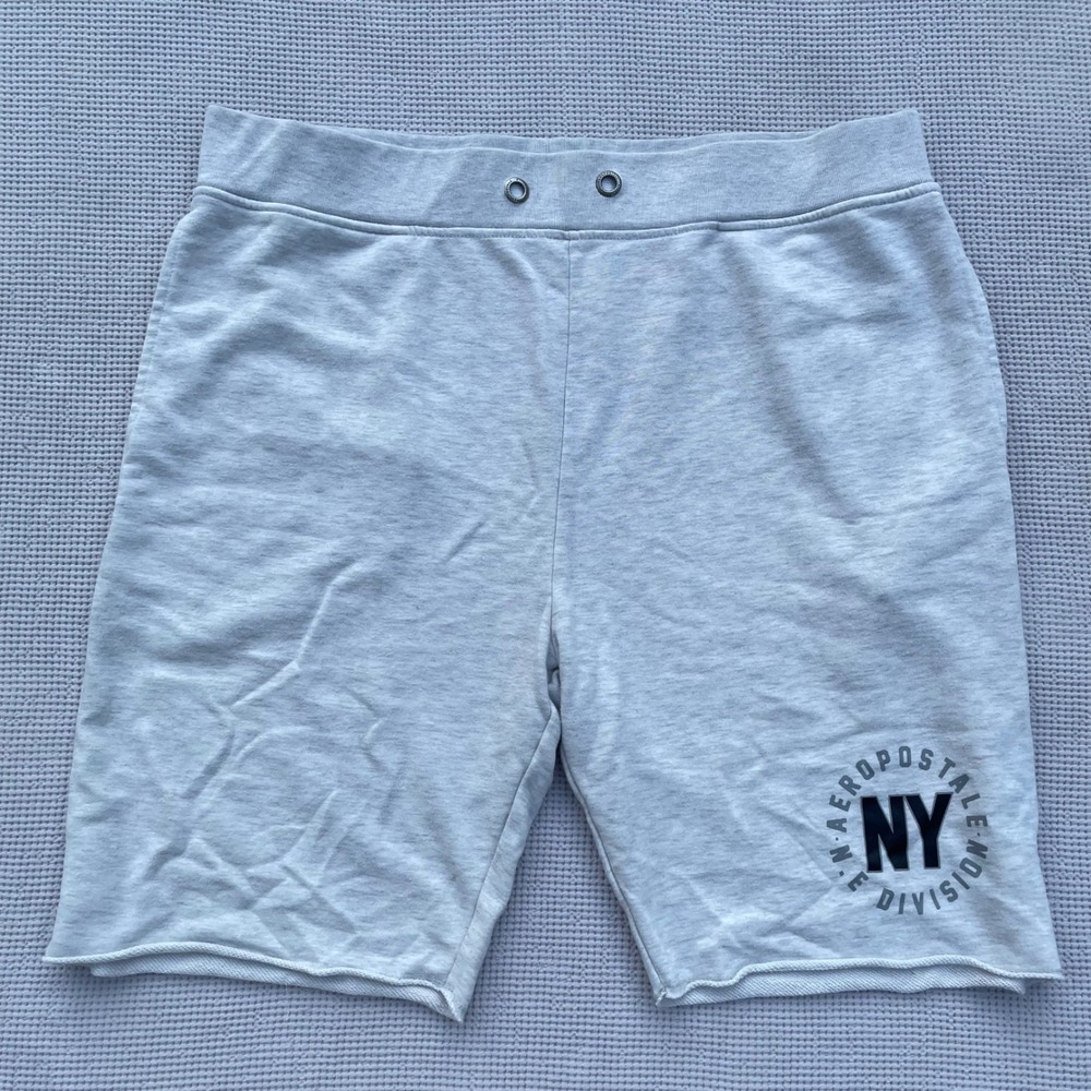 Aeropostale Sweat Shorts Mens Large Gray NY Graphic Raw Hem